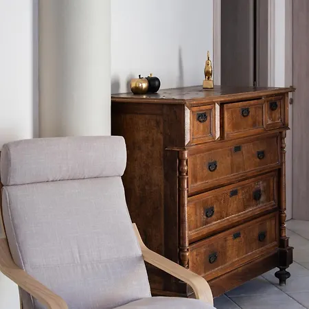 Apartment Av - Vivian *