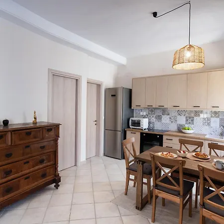 Apartment Av - Vivian *