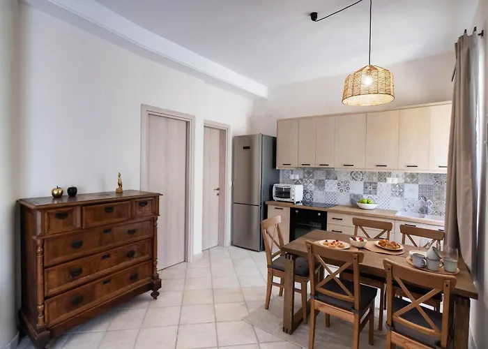 公寓 Av - Vivian *